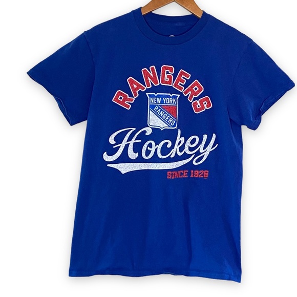 New York Rangers NHL Hockey T-Shirt Size Small - Picture 1 of 5